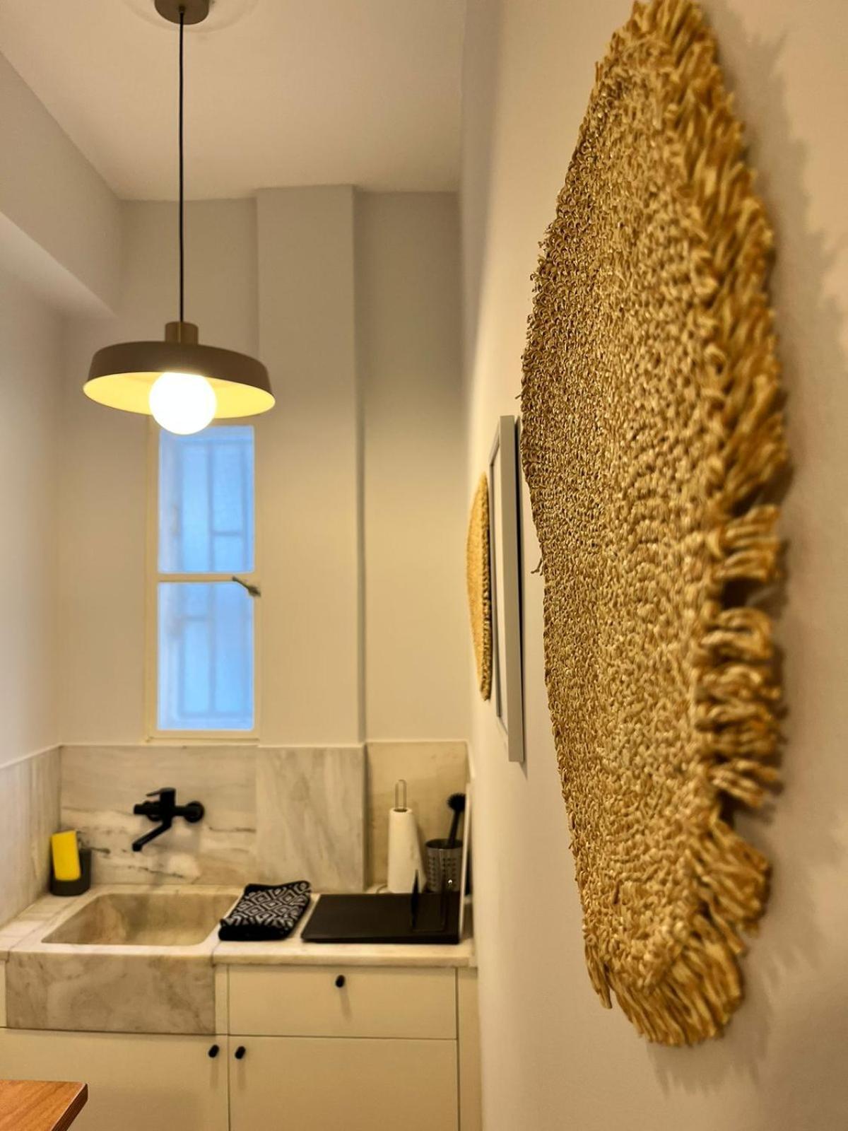 Exarcheia Urban Studio Apartment Афины Экстерьер фото