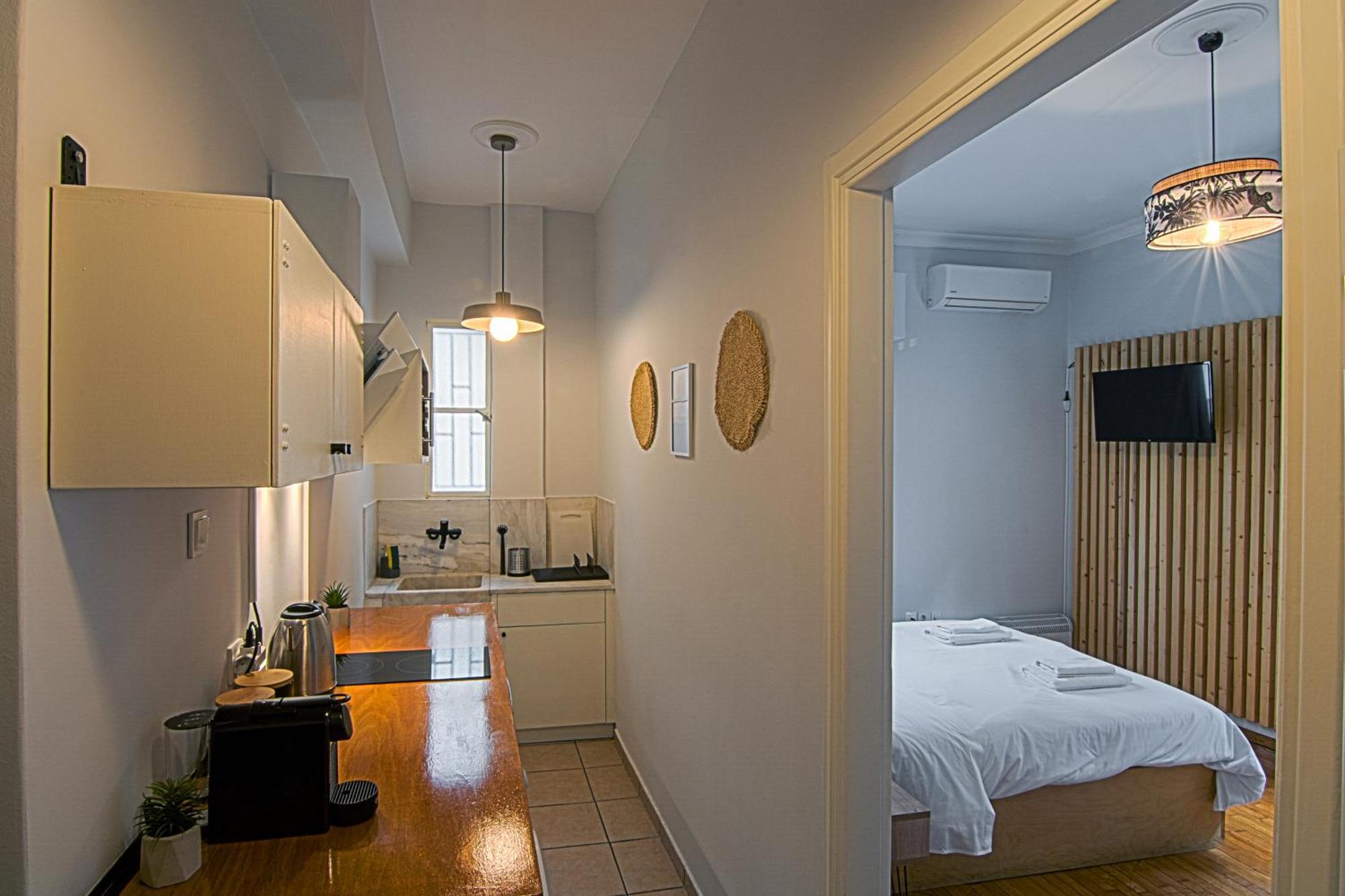 Exarcheia Urban Studio Apartment Афины Экстерьер фото